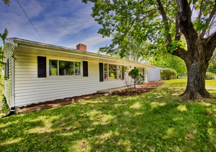 Home for Sale in Pulaski VA - image 1