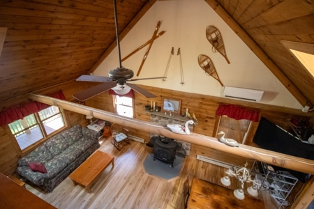 Lakefront Log Cabin at Sean Lake - image 16