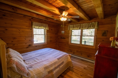 Lakefront Log Cabin at Sean Lake - image 40