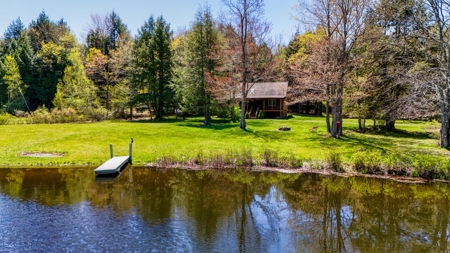 Lakefront Log Cabin at Sean Lake - image 2