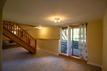 Lakefront Log Cabin at Sean Lake - image 30