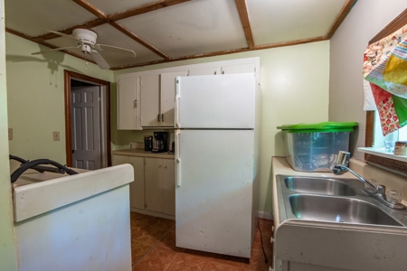 Hunter's Retreat for Sale in Summertown, TN - image 34