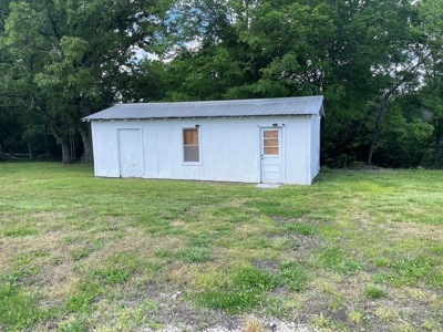 Cabin For Sale In Eminence Missouri - image 4