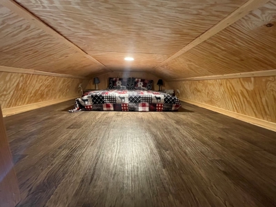 Cabin For Sale In Eminence Missouri - image 16