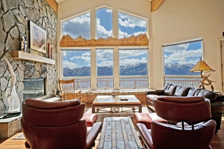 "Mountain Sanctuary: Spectacular Views, Outdoor Adventures - image 6