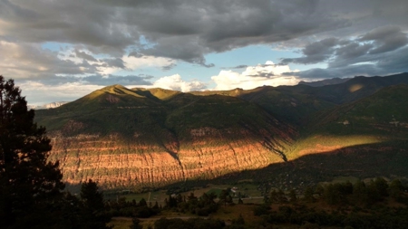 "Mountain Sanctuary: Spectacular Views, Outdoor Adventures - image 28