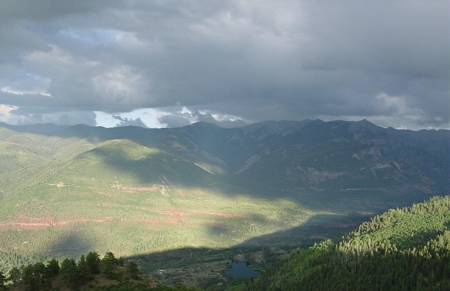 "Mountain Sanctuary: Spectacular Views, Outdoor Adventures - image 27