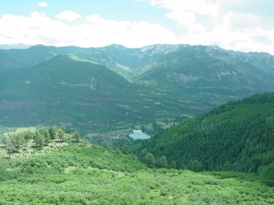 "Mountain Sanctuary: Spectacular Views, Outdoor Adventures - image 25