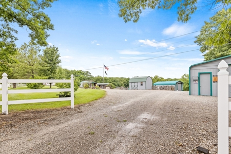 Home On 49 Acres With Marketable Timber & Fenced For Cattle - image 18