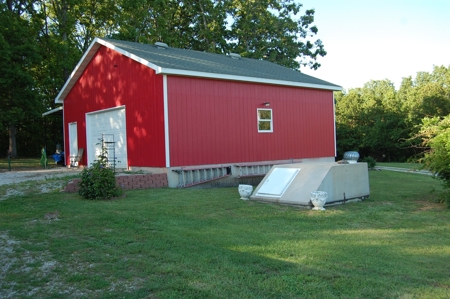 Nice property for sale in just 15 miles from Mountain Grove - image 24