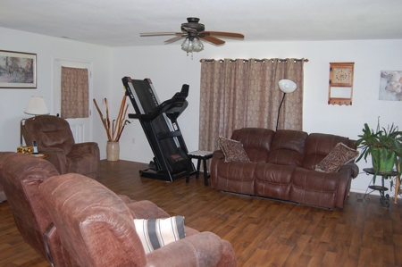 Nice property for sale in just 15 miles from Mountain Grove - image 30