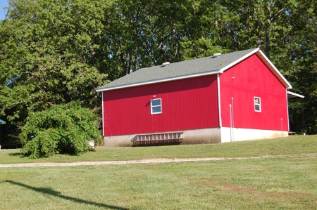 Nice property for sale in just 15 miles from Mountain Grove - image 35