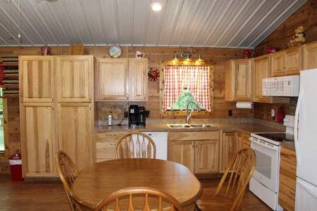 Winnsboro Wood County Texas Pristine Hideaway On 10 Acres - image 4