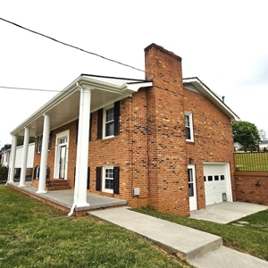 Brick Home for Sale in Christiansburg VA - image 6