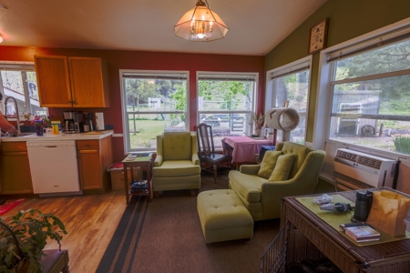 Eastern Oregon Wrights Point Ranchette - image 8