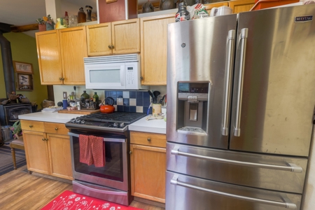 Eastern Oregon Wrights Point Ranchette - image 17