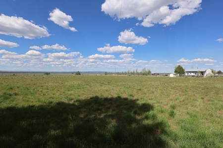 Eastern Oregon Wrights Point Ranchette - image 23