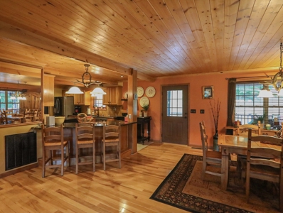 Home for sale adjoining Daniel Boone National Forest in KY - image 14