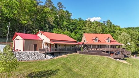 Home for sale adjoining Daniel Boone National Forest in KY - image 1