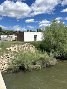 Large Building with tons of Opportunity in a Small town! - image 17