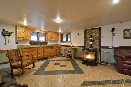 North Idaho Log Home For Sale, Potlatch Id, Latah County - image 20