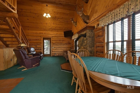 North Idaho Log Home For Sale, Potlatch Id, Latah County - image 6