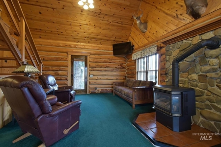 North Idaho Log Home For Sale, Potlatch Id, Latah County - image 7