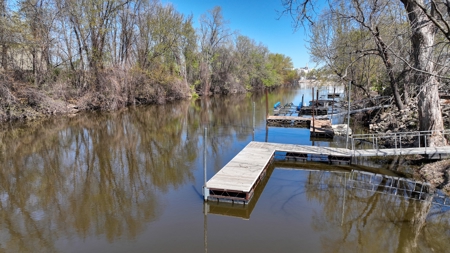 Affordable Waterfront Lot with Dock La Crosse WI - image 7
