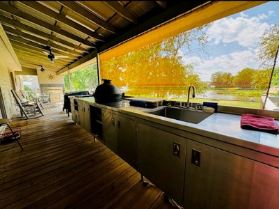 The Perfect River Retreat - image 8
