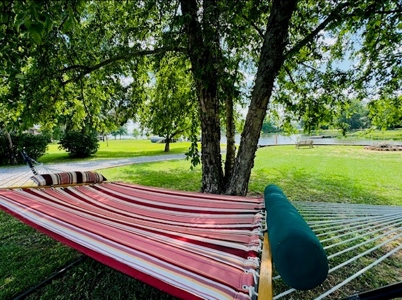 The Perfect River Retreat - image 3