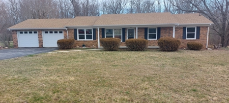 Country home for sale 108 Twilight dr. Crossville TN 38555 - image 1