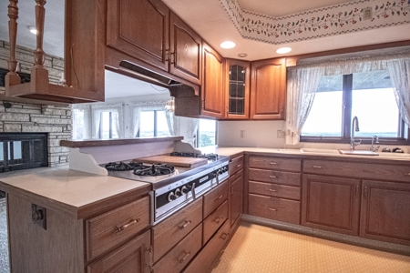 Country Home Anamosa Iowa for sale - image 13