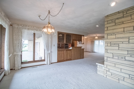 Country Home Anamosa Iowa for sale - image 8