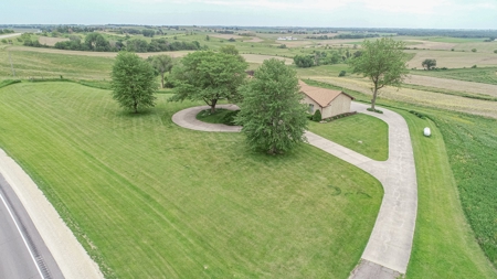 Country Home Anamosa Iowa for sale - image 45