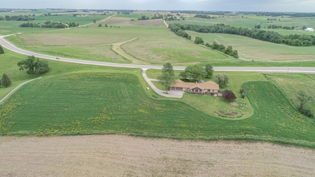 Country Home Anamosa Iowa for sale - image 41