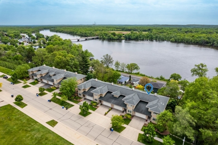 Condo with Breathtaking Views of the Wisconsin River - image 49