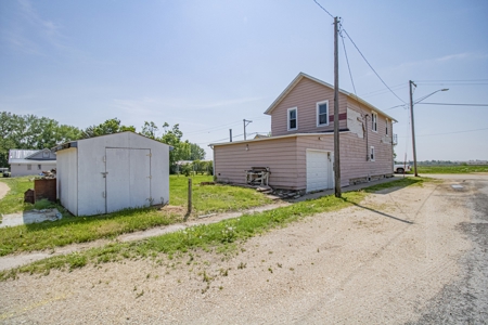 Historic Morley Property For Sale - image 19