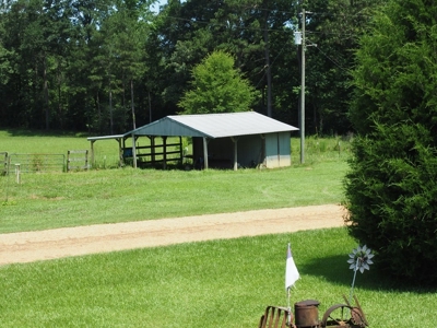 MS Poultry Broiler Farm 100 Acres w/ 2 Residence & Tractor - image 46