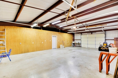 Kaufman TX Ranch Near Dallas with Unfinished Barndo - image 31