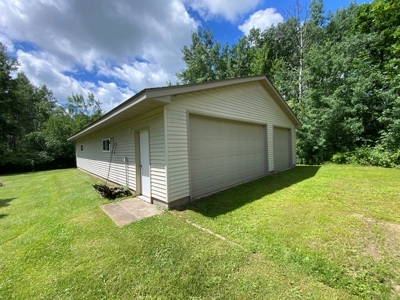Reduced: 3 Bedroom Home on 10 Acres For Sale in Hinckley MN - image 34