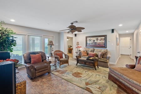 Exceptional Lake Front Home on Lake Corpus Christi - image 2