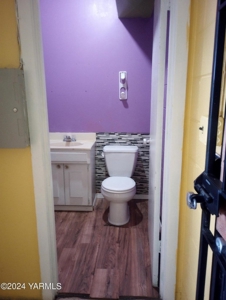 Commercial Lease in Yakima, WA - image 8