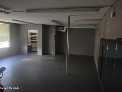 Commercial Lease in Yakima, WA - image 5
