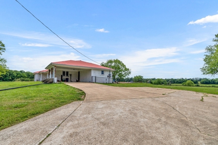 Charming Country Estate with Acreage in McNairy County, TN - image 3