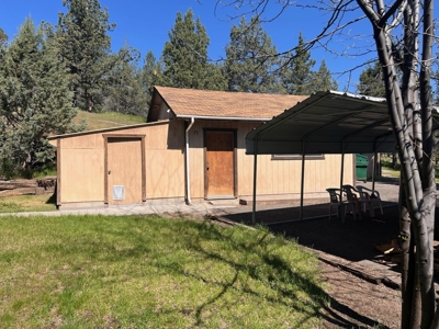 Log Home on 9.2 Acres! - image 31