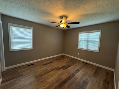 Home And Acreage For Sale In Arkansas - image 10