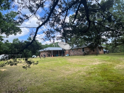 Country Home with land, in Southeastern Oklahoma - image 12