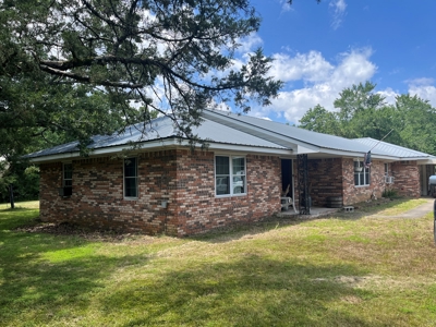 Country Home with land, in Southeastern Oklahoma - image 28