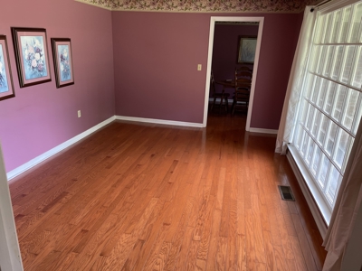 Country Home For Sale In Mcnairy Tn With 3 Acres - image 17