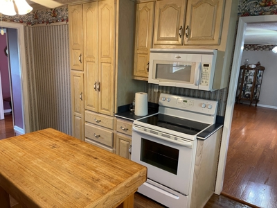 Country Home For Sale In Mcnairy Tn With 3 Acres - image 12